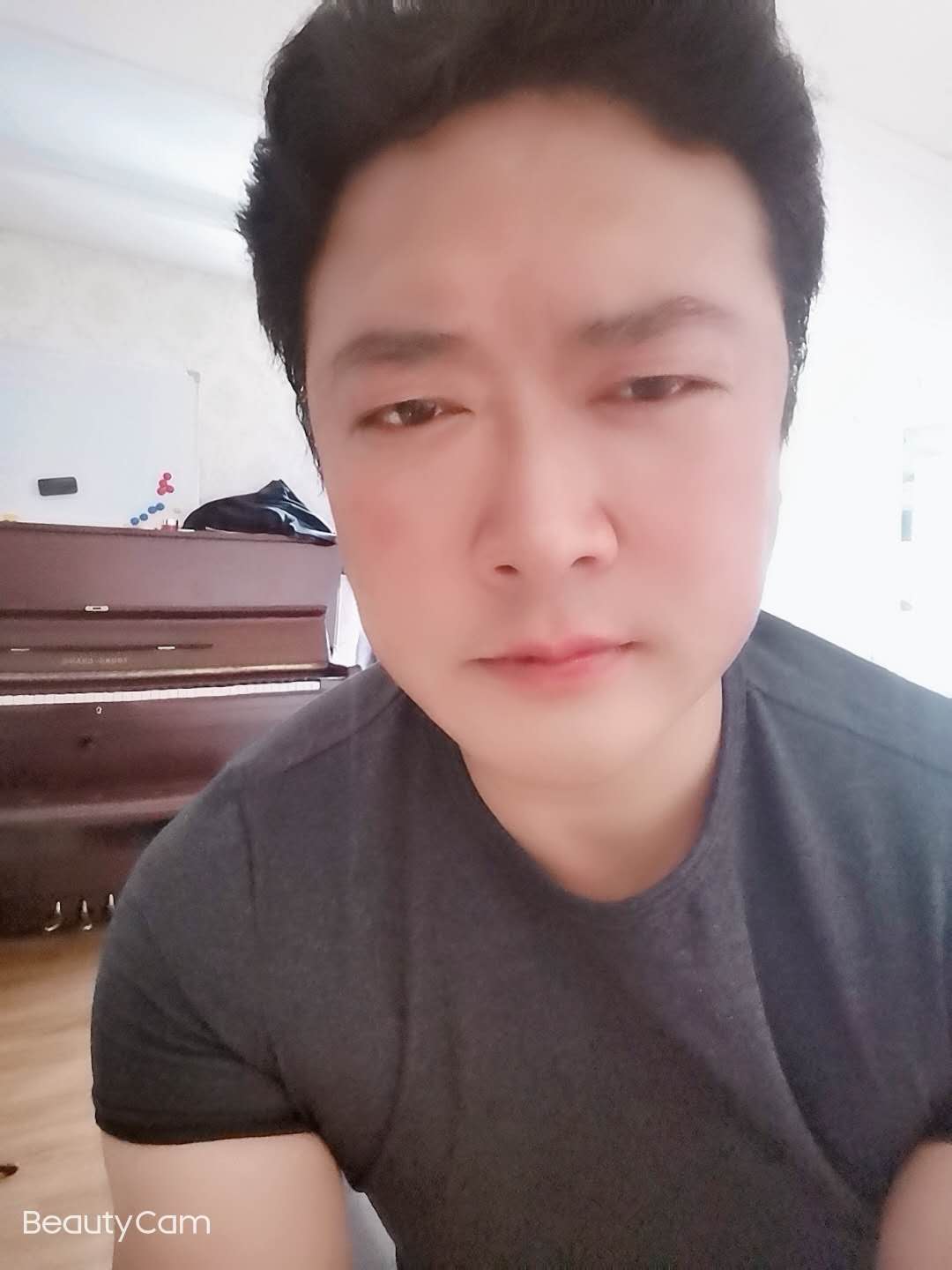 王振中