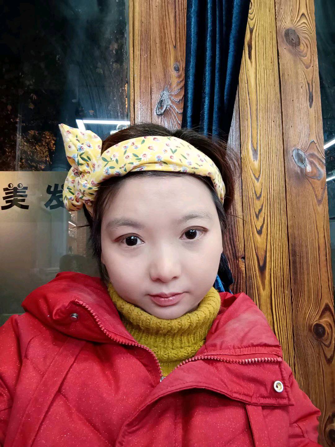陈晶